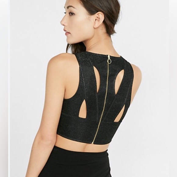 Express Tops - Express Cropped Top